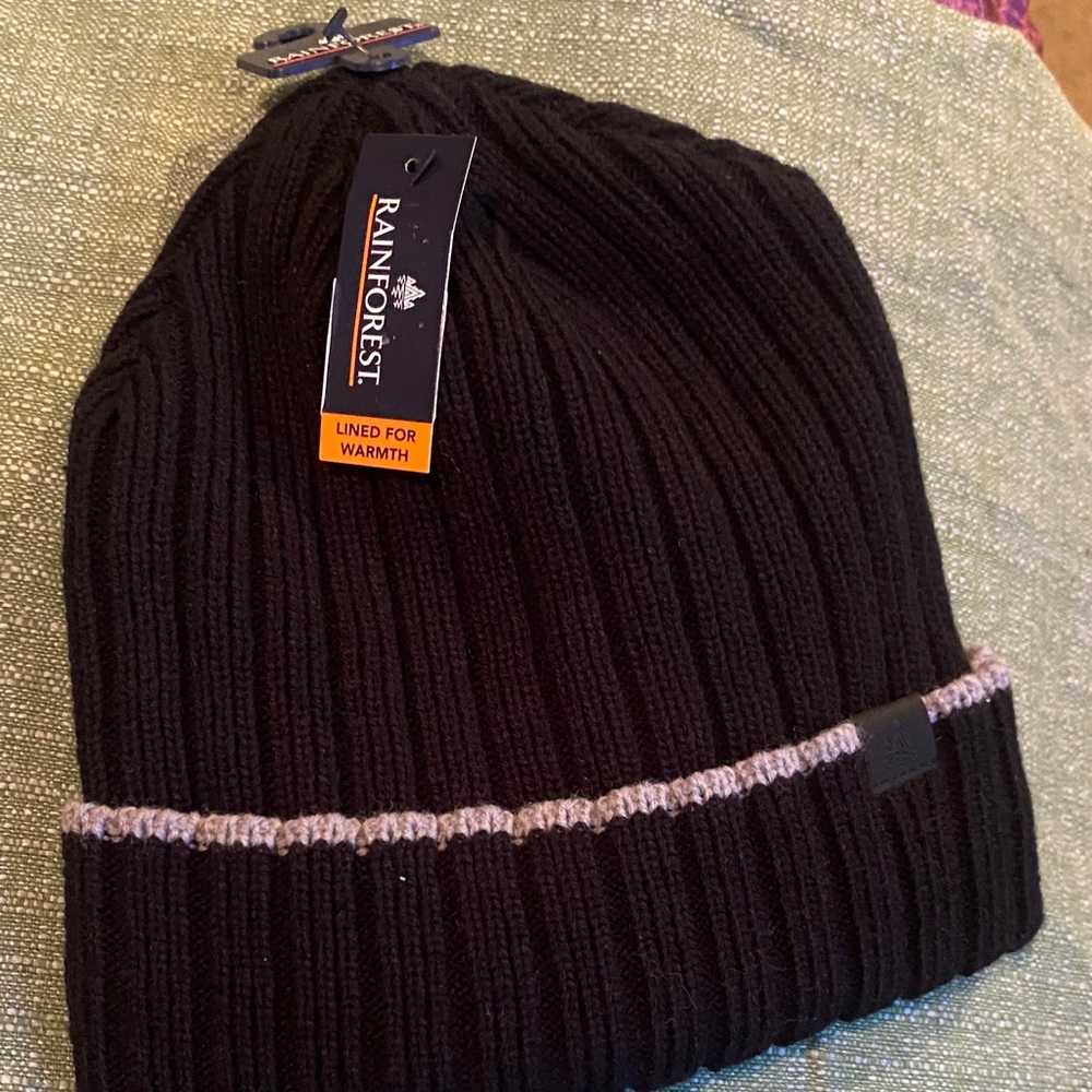 RAINFOREST Black and Gray Warm Beanie